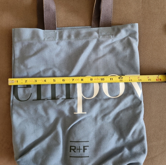 Rodan & Fields Canvas Reusable Bag - Convention 2017 - Picture 5 of 8
